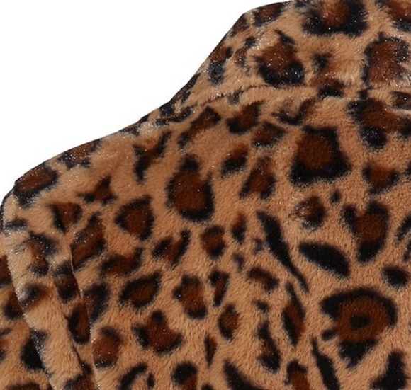 NWT- Oversized Women's LEOPARD Coat - Picture 5 of 8